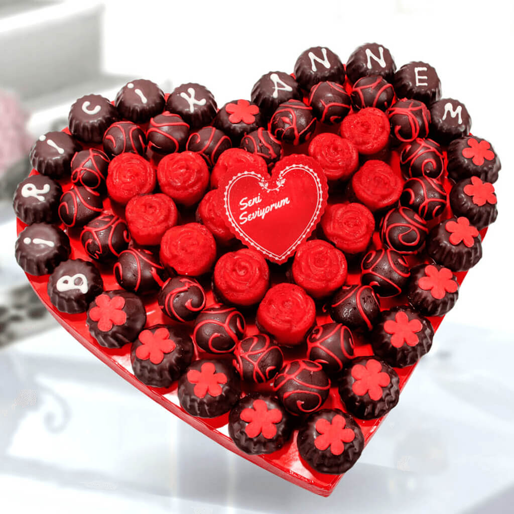 Biricik Anneme Hediye